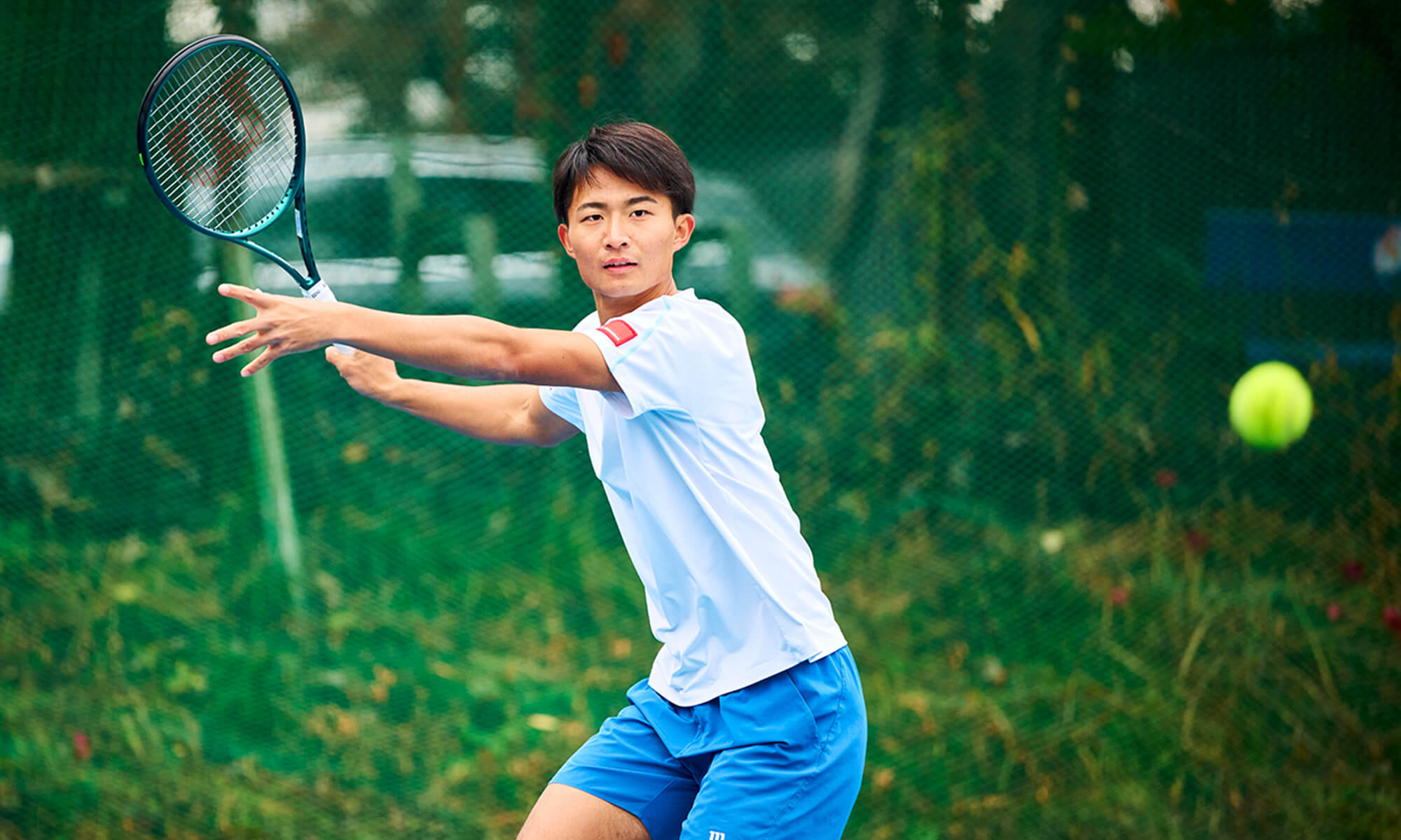 プロテニスプレイヤー 松岡 隼 選手の写真