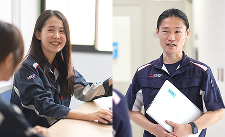 社員の仕事風景の写真